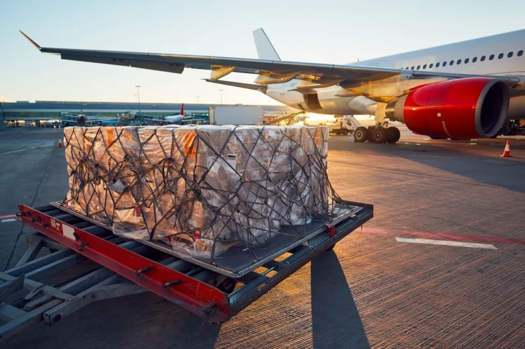 loading to the aircraft.jpg (1)